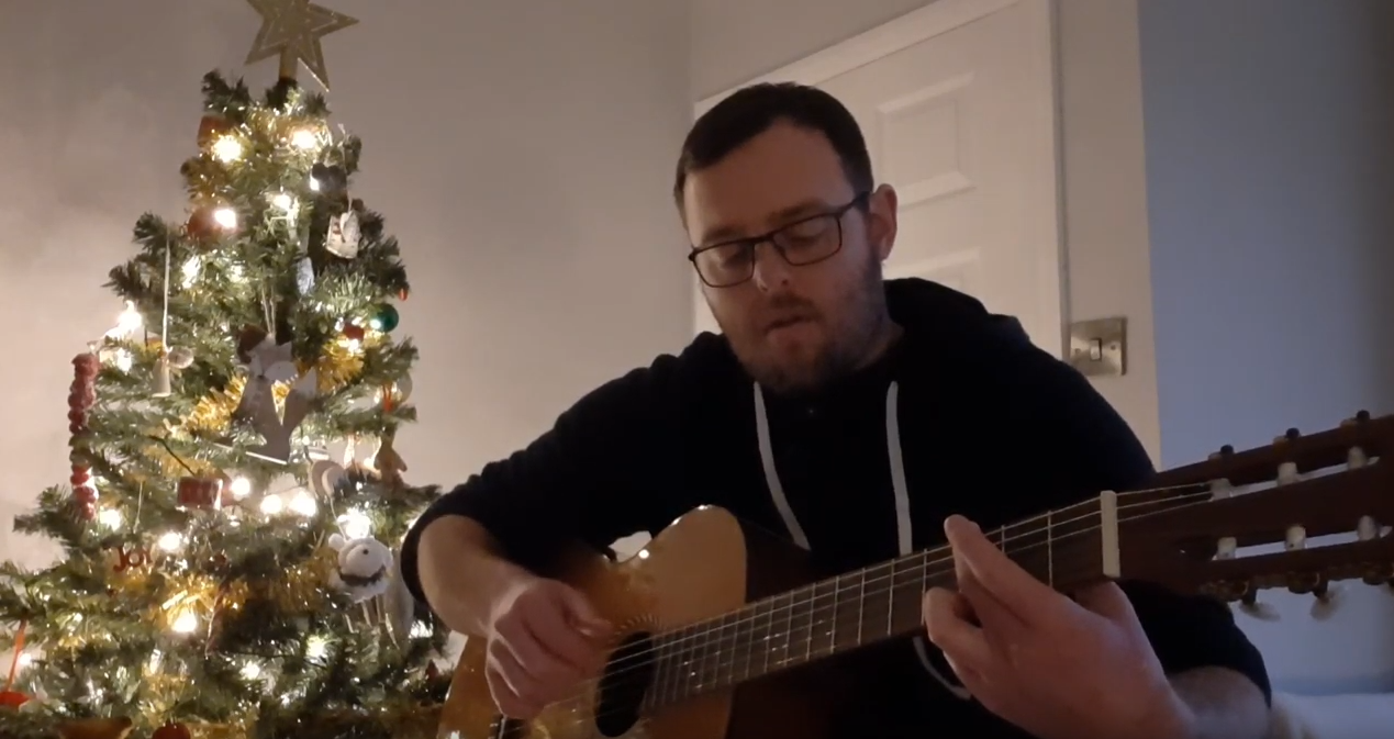 In The Bleak Midwinter by Gustav Holst - Classical Guitar